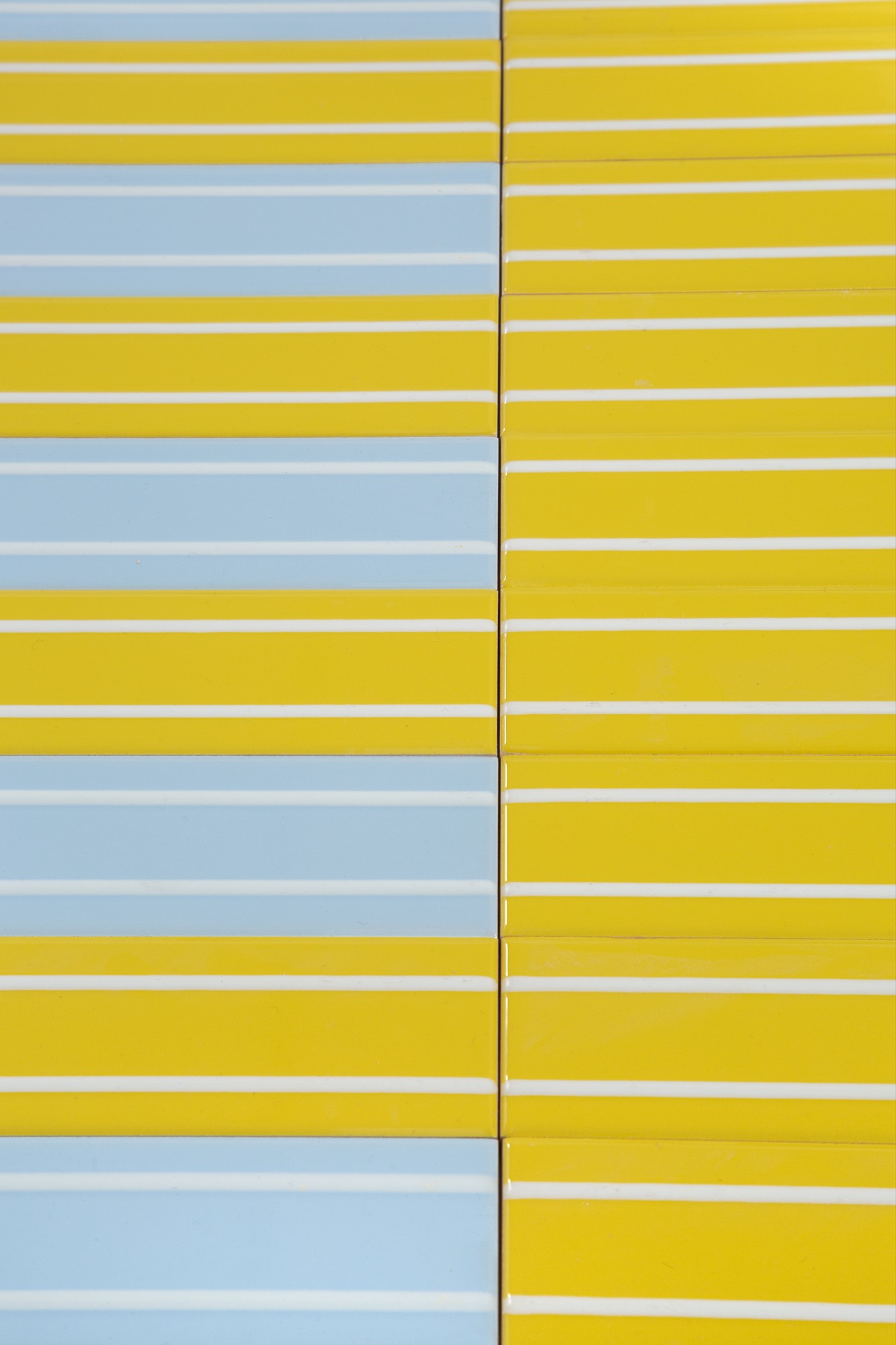 Ettore Sottsass - Cento Piastrelle della Serie Milan Style