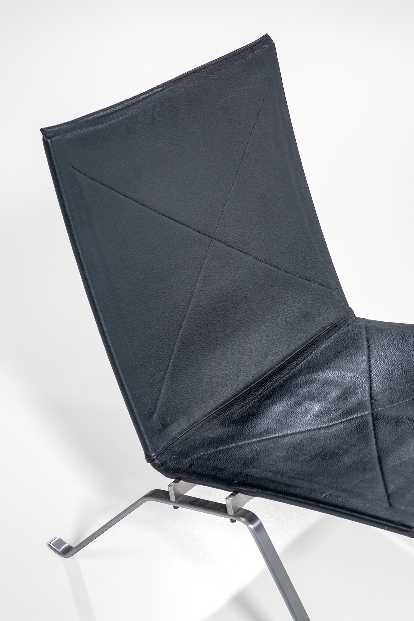 Poul Kjaerholm - Due Sedute Mod. Pk22