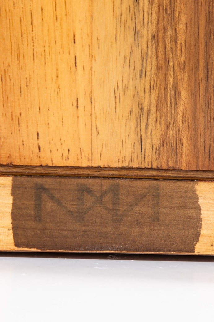 Due mobili contenitori