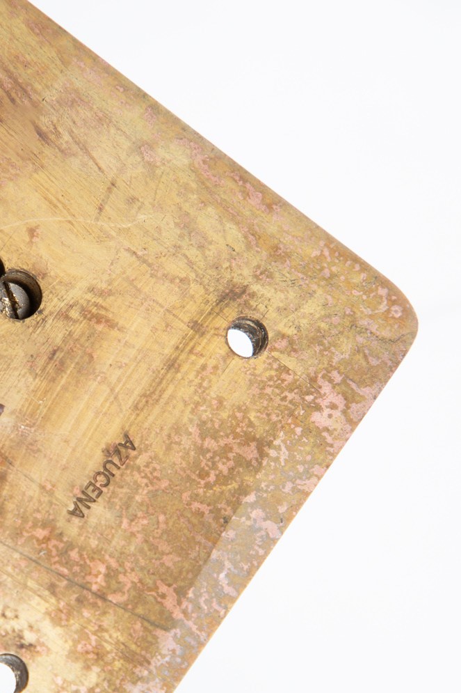 Quattro lampade da parete a tre luci della serie Lp 12