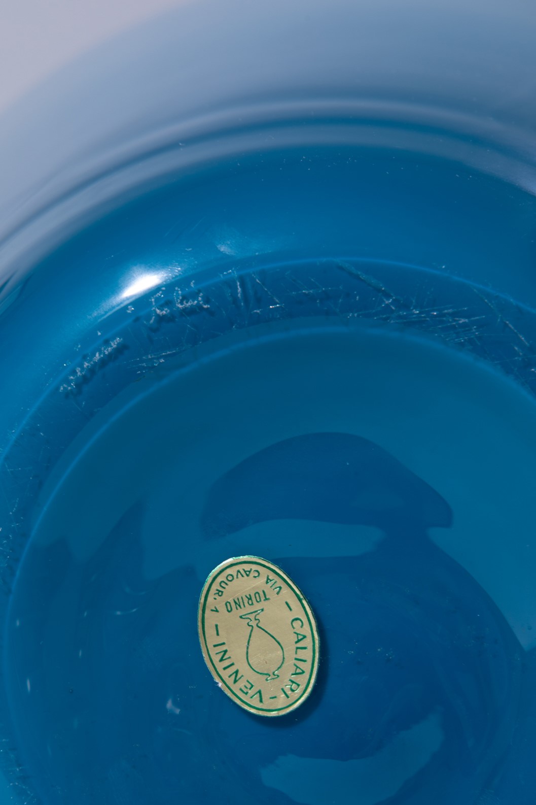 Venini - Vaso della serie Opalini in vetro soffiato blu