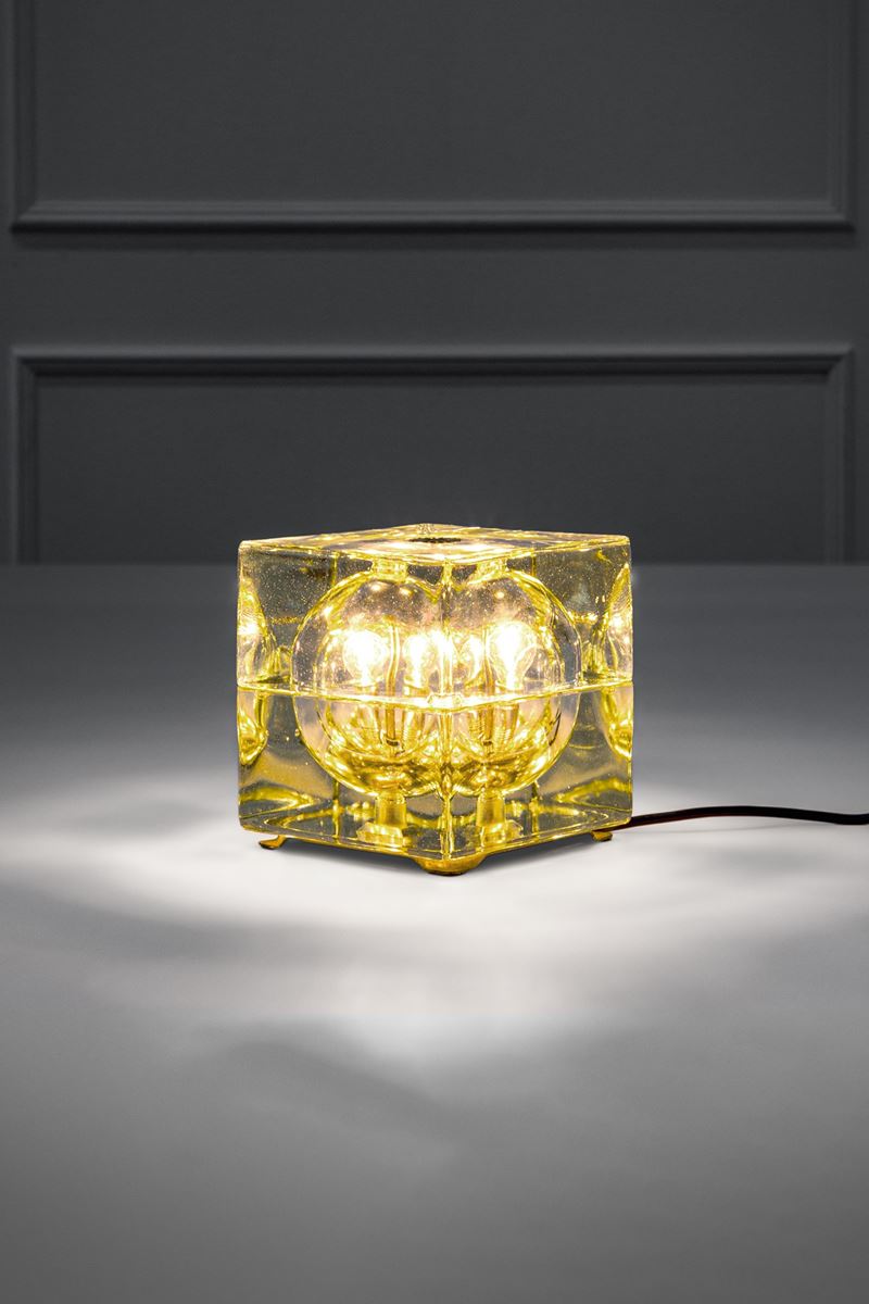 Lampada da tavolo Cubosfera