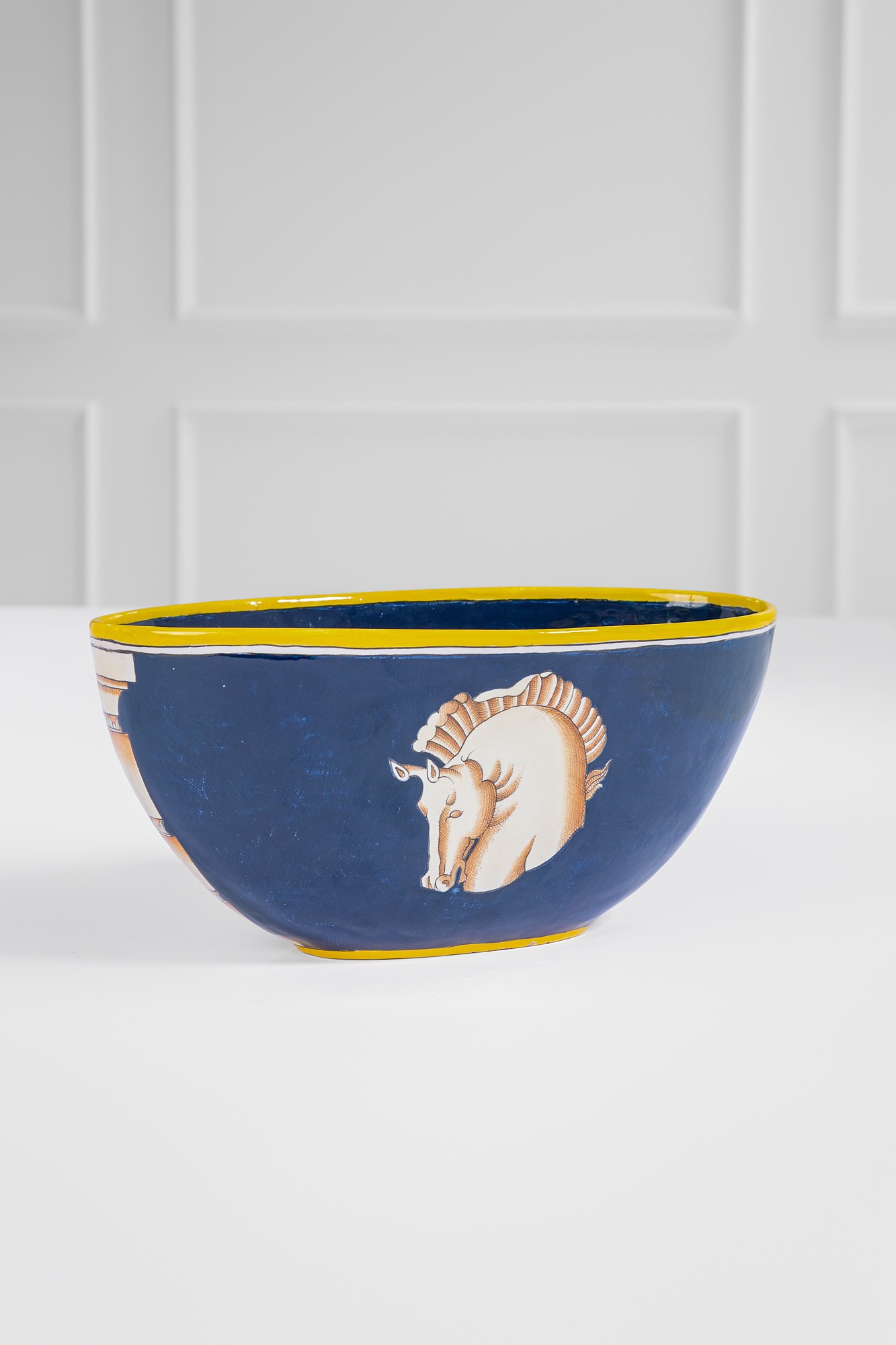 Ciotola della serie I putti con la serpe