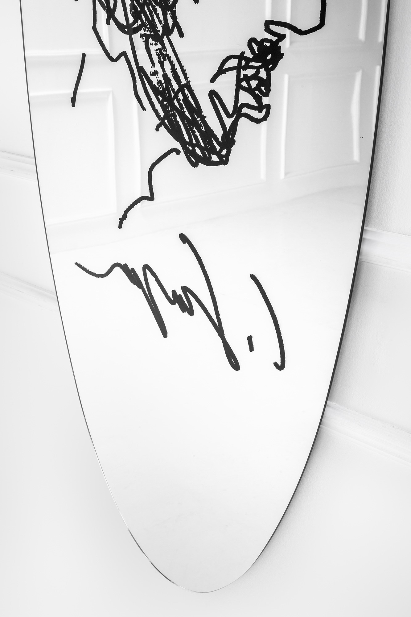 Dino Gavina - Specchiera omaggio a Carlo Scarpa, vetro specchiato serigrafato, 2004