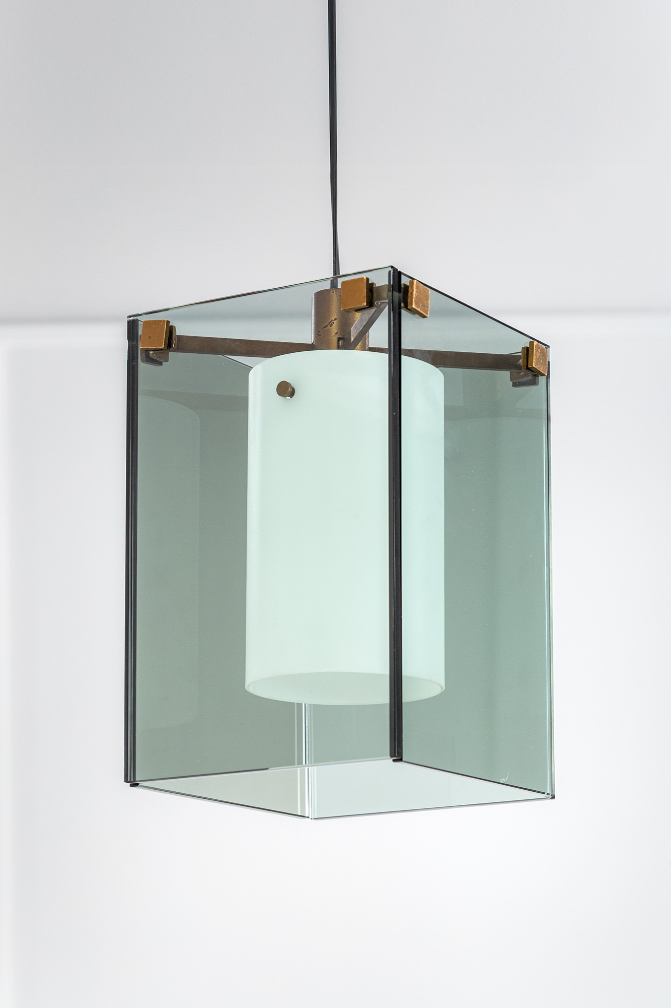 Lampada a sospensione mod. 2099