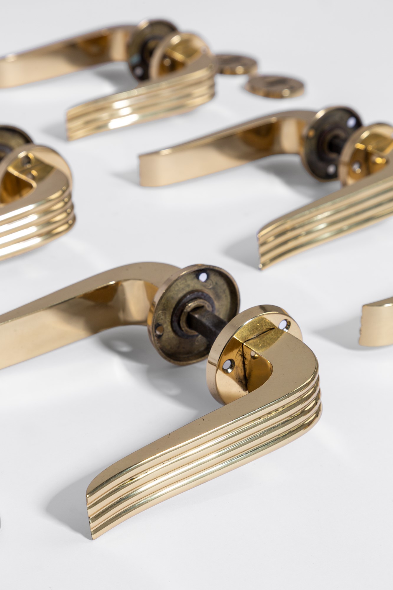 Set di 5 coppie di maniglie