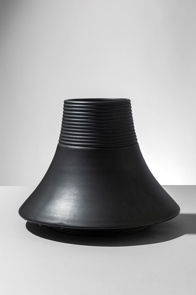 Vaso della serie Vulcani