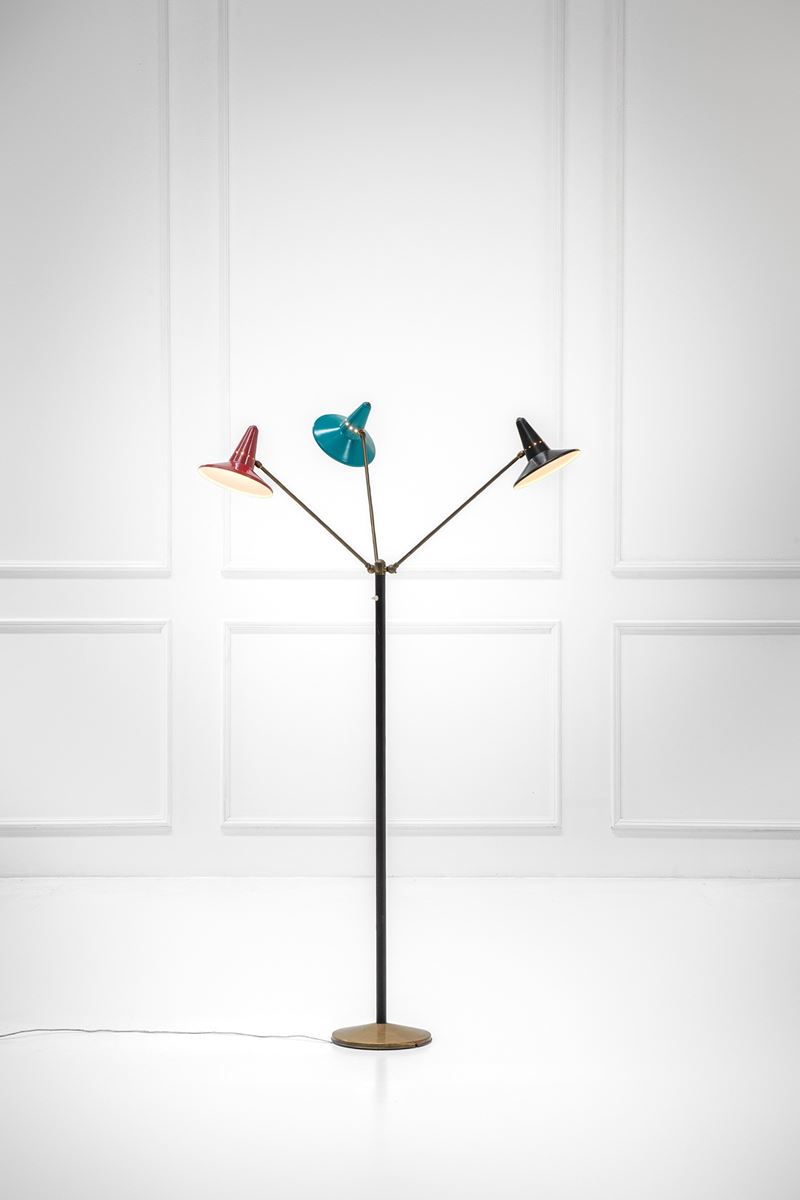 Lampada da terra a tre luci