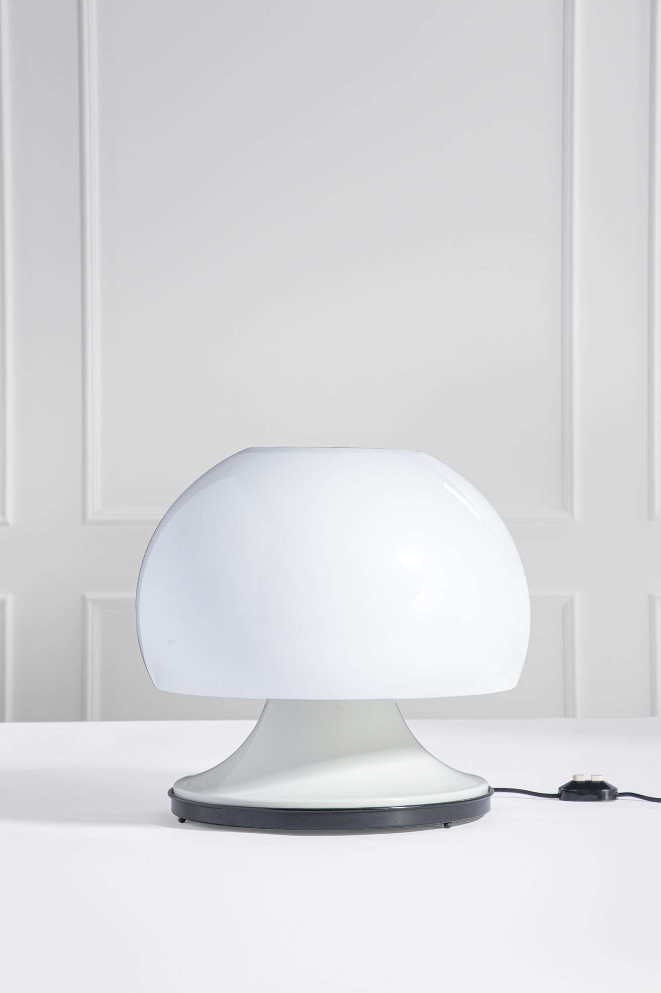 Lampada da tavolo mod. 596