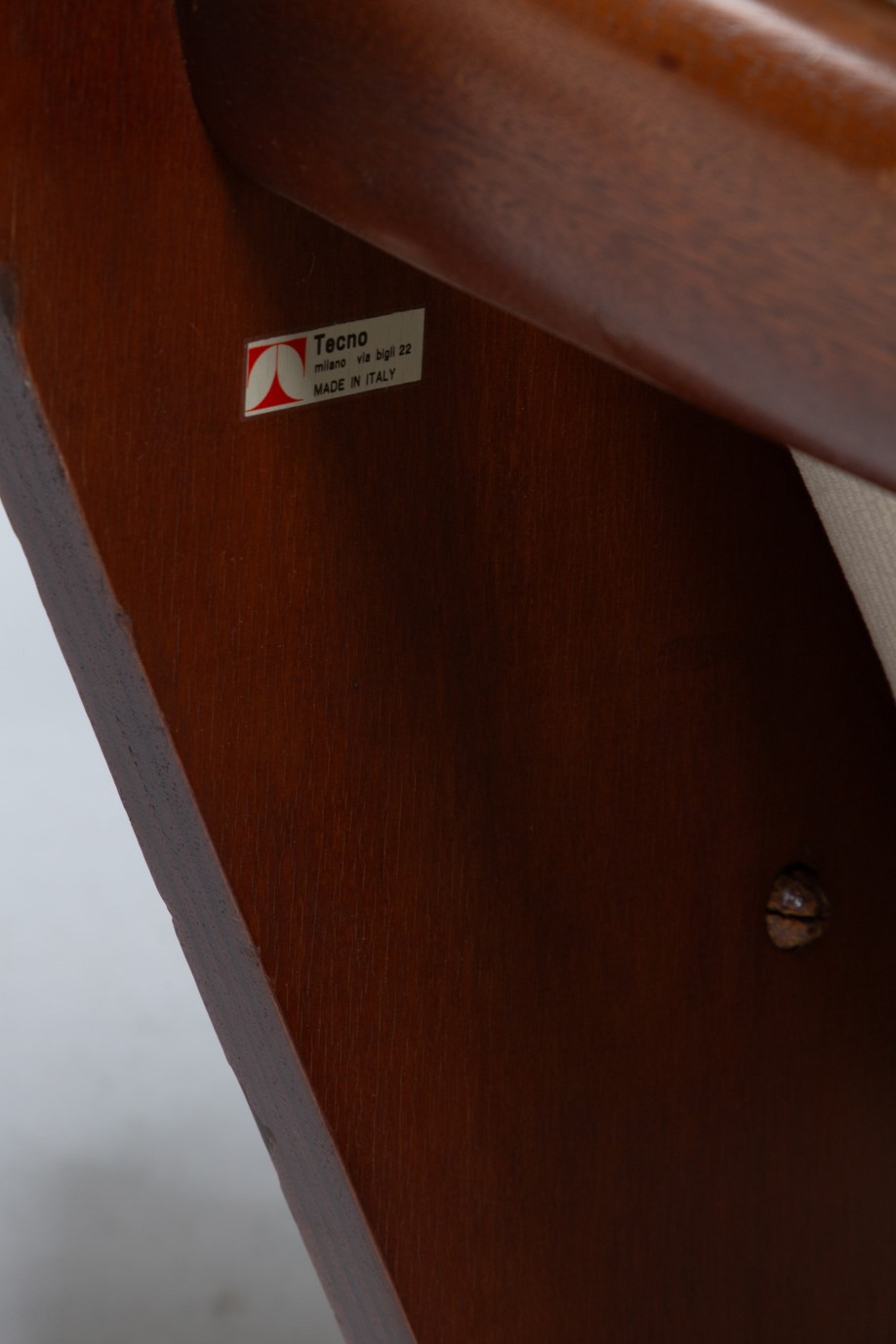 Due poltrone mod. Canada