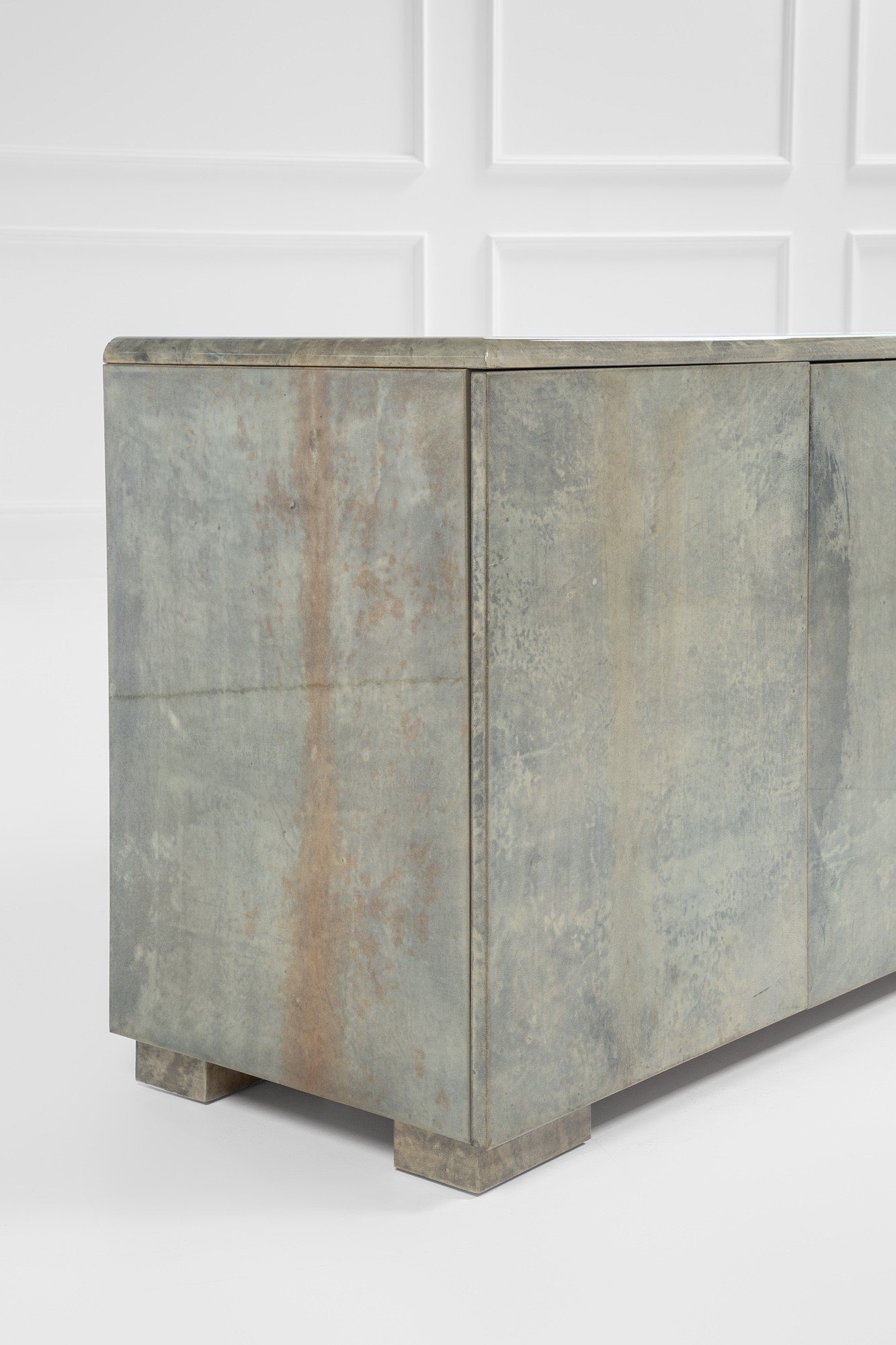 Aldo Tura - Credenza a Quattro Ante