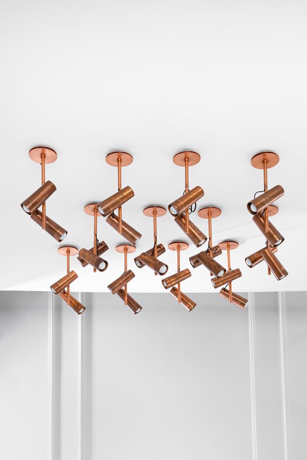 Dodici luci da soffitto o da parete