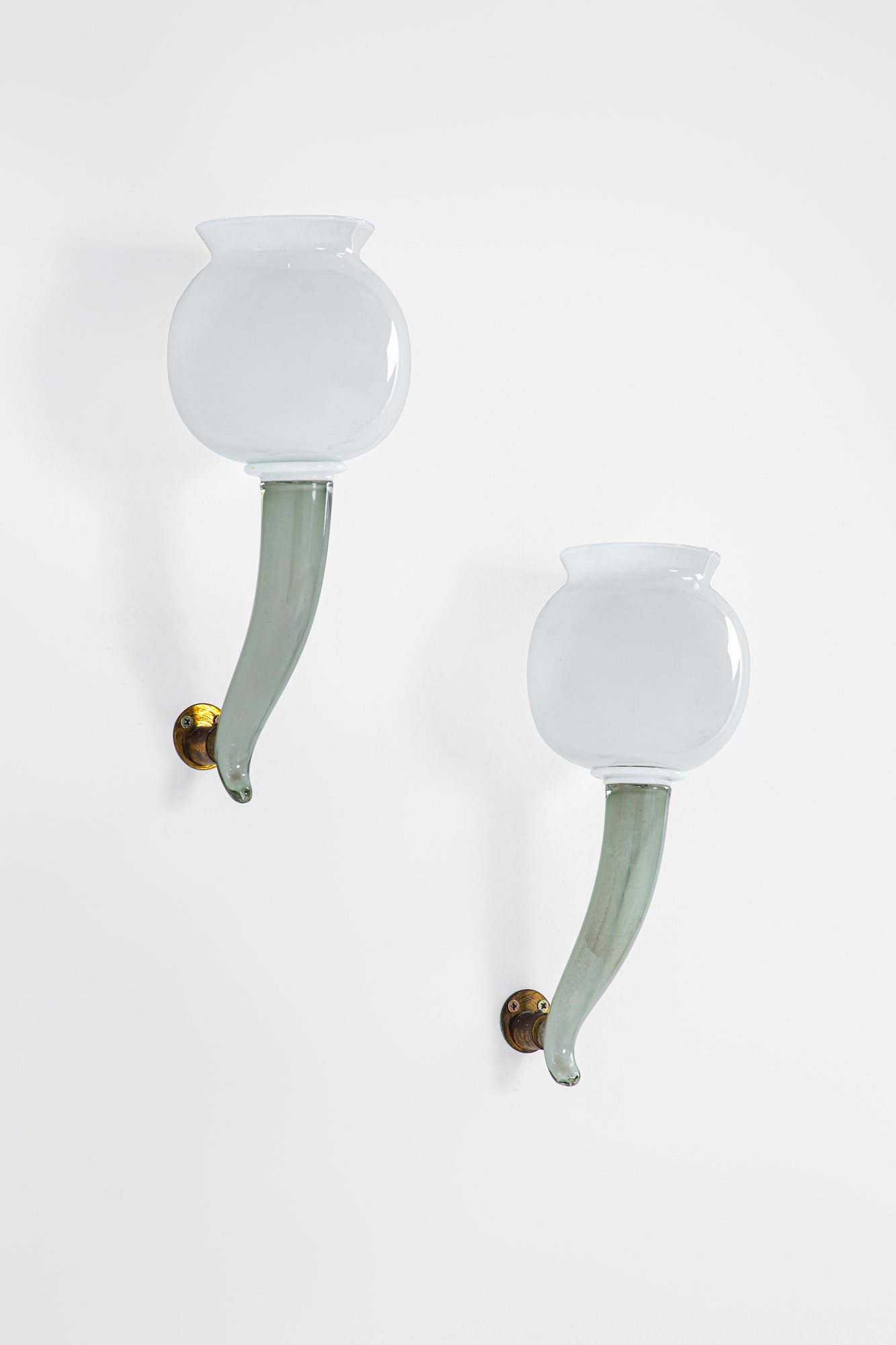 Due lampade da parete