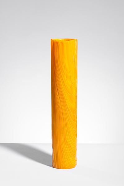 Vaso della serie Tronchi, vetro ambra opaco soffiato