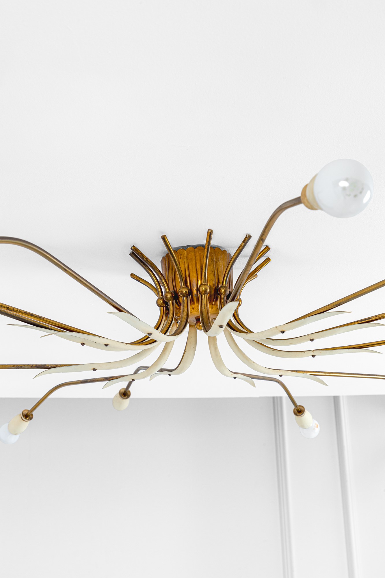 Lampadario a dodici luci