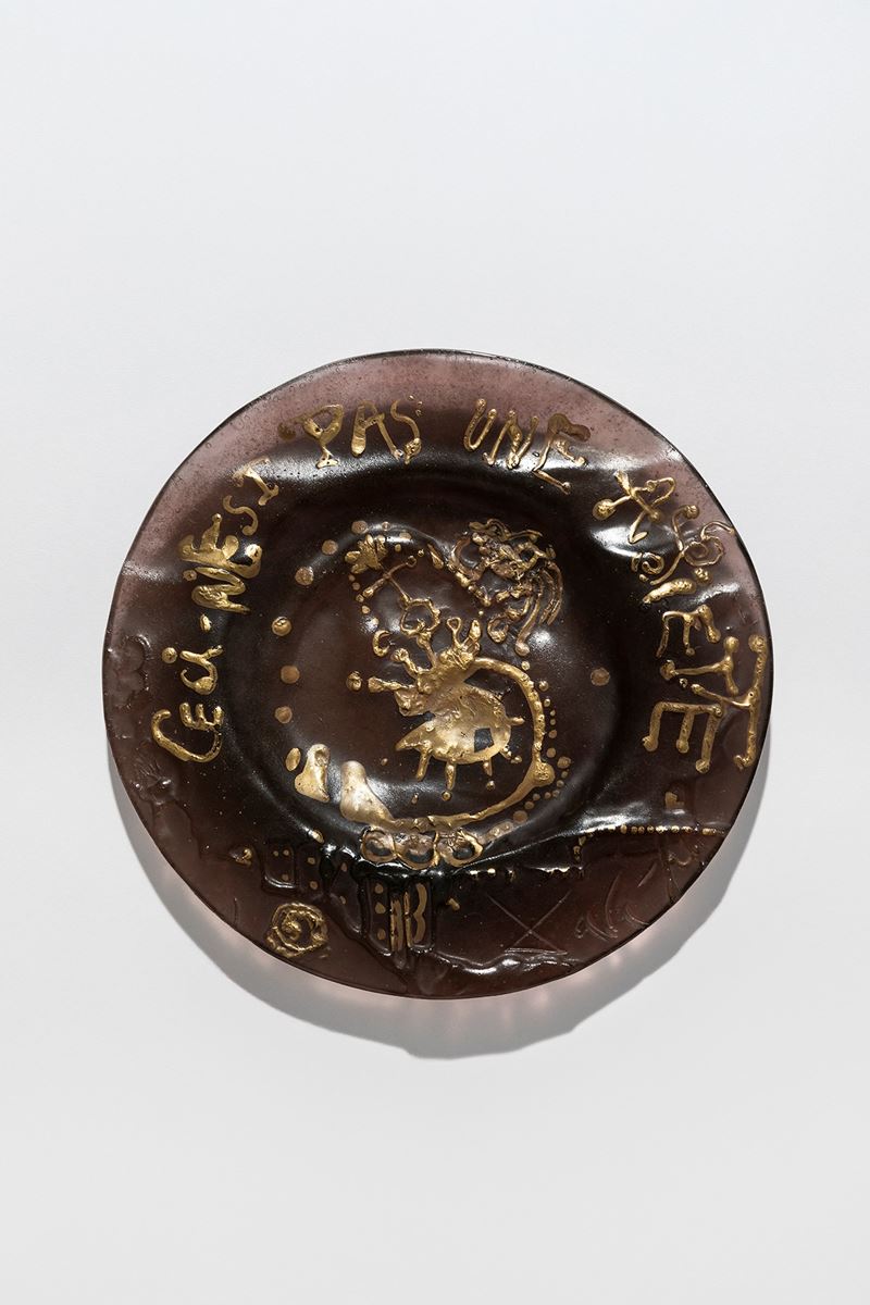 Ceci n'est pas une assiette