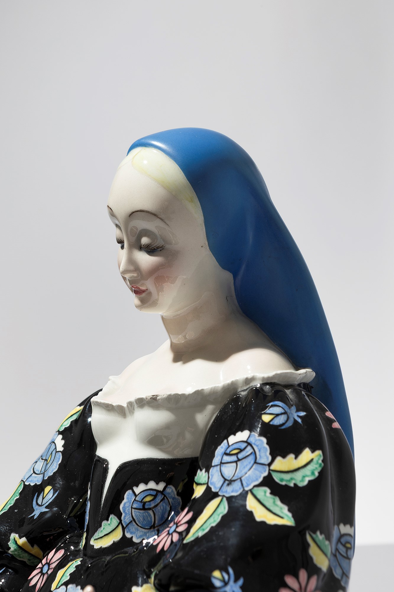 Madonna abbondanza su piatto