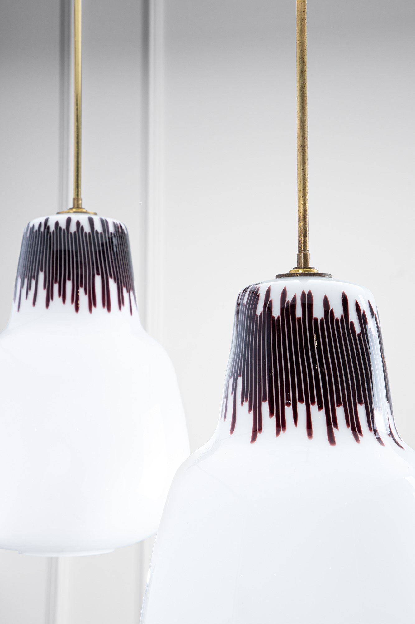 Due lampade a sospensione mod. 4037