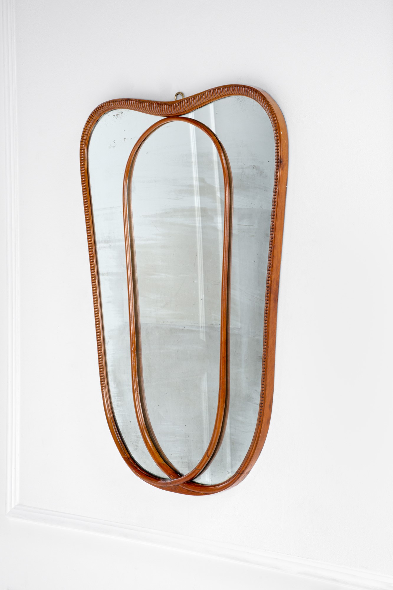 Specchiera a doppia cornice