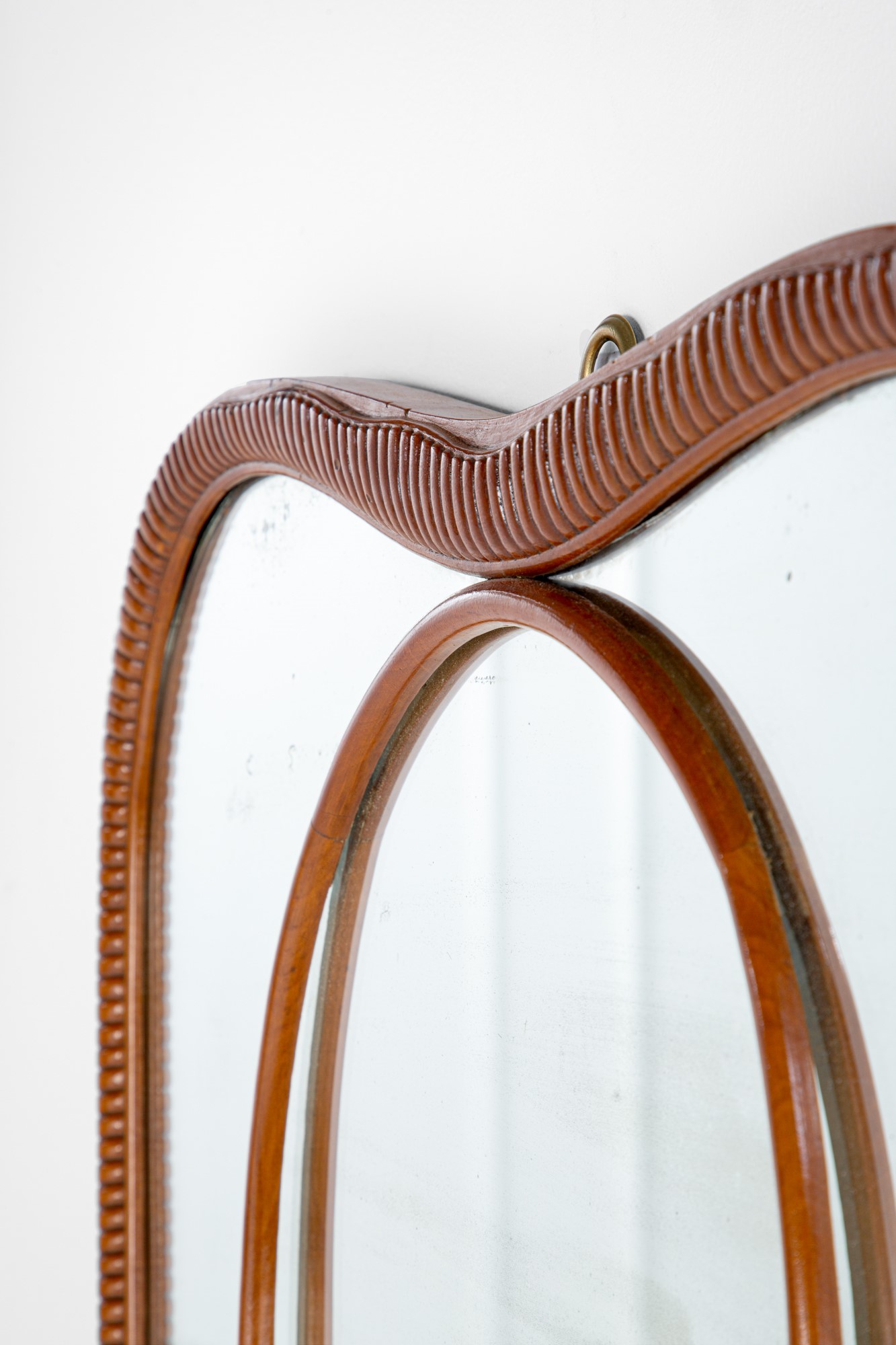 Specchiera a doppia cornice