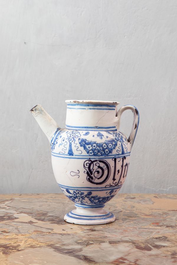 Versatoio da farmacia - Manifattura veneta XVIII sec.