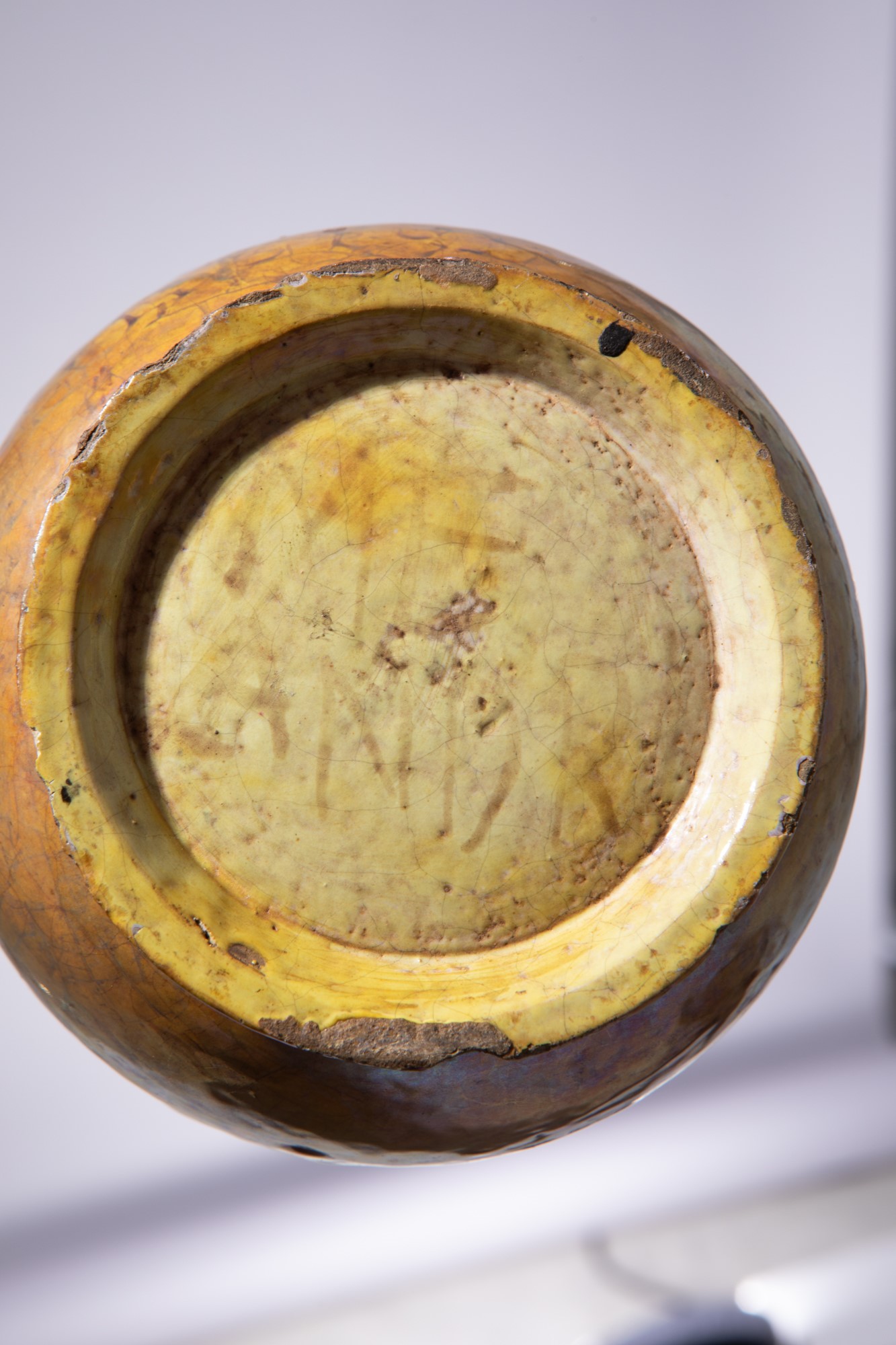 Pietro Melandri - Vaso in ceramica a lustri metallici