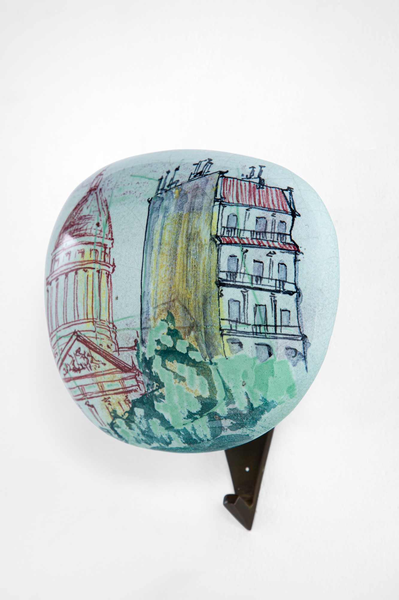 Tre appendiabiti da parete