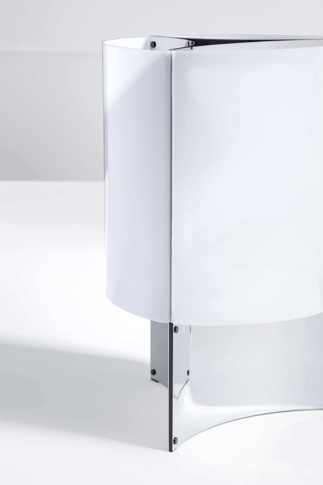 Lampada da tavolo mod. 526