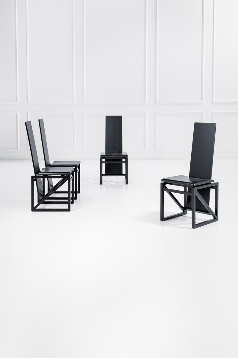 Kisho Kurokawa - Quattro sedie modello Edo, legno laccato e similpelle, 1980 circa