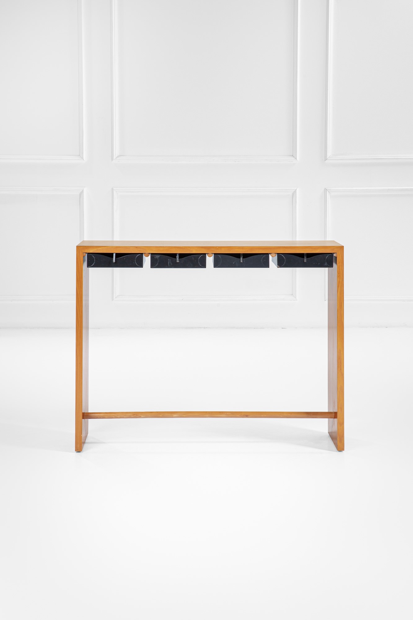 Enzo Mari - Console mod. Aquisgrana, legno massello e metallico, 1994 circa