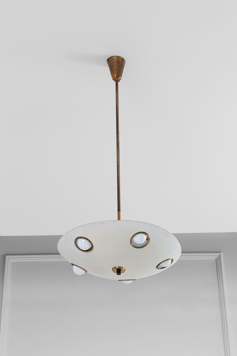 Stilnovo - Lampadario in metallo laccato e ottone, circa 1950