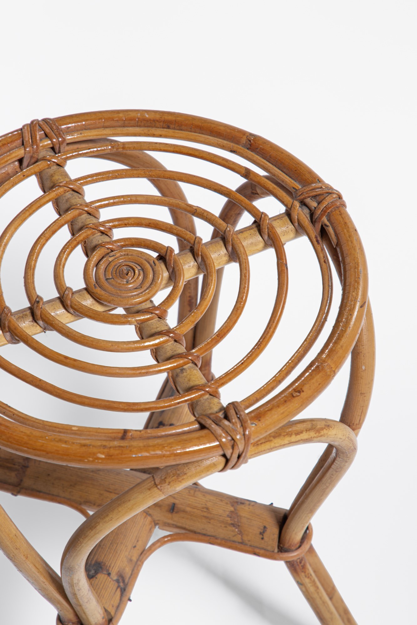 Due sgabelli da giardino