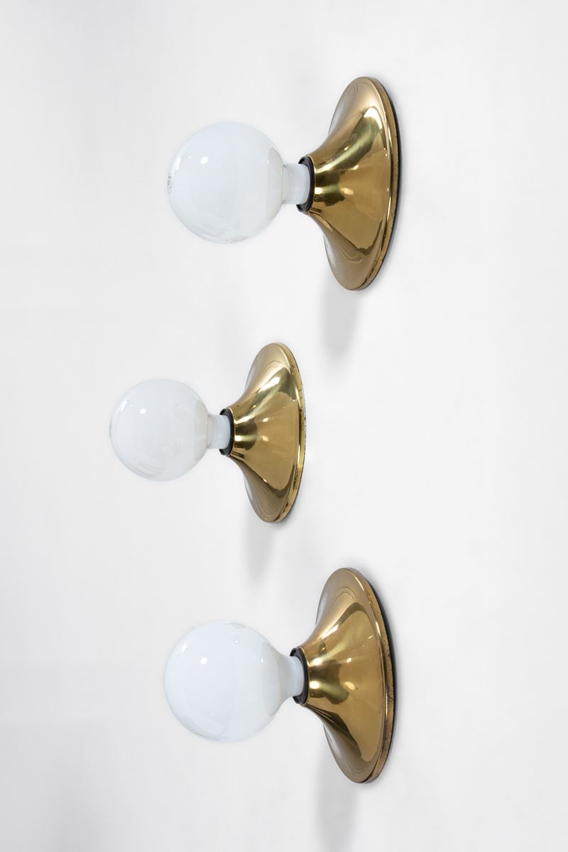 Tre lampade a plafone o da parete