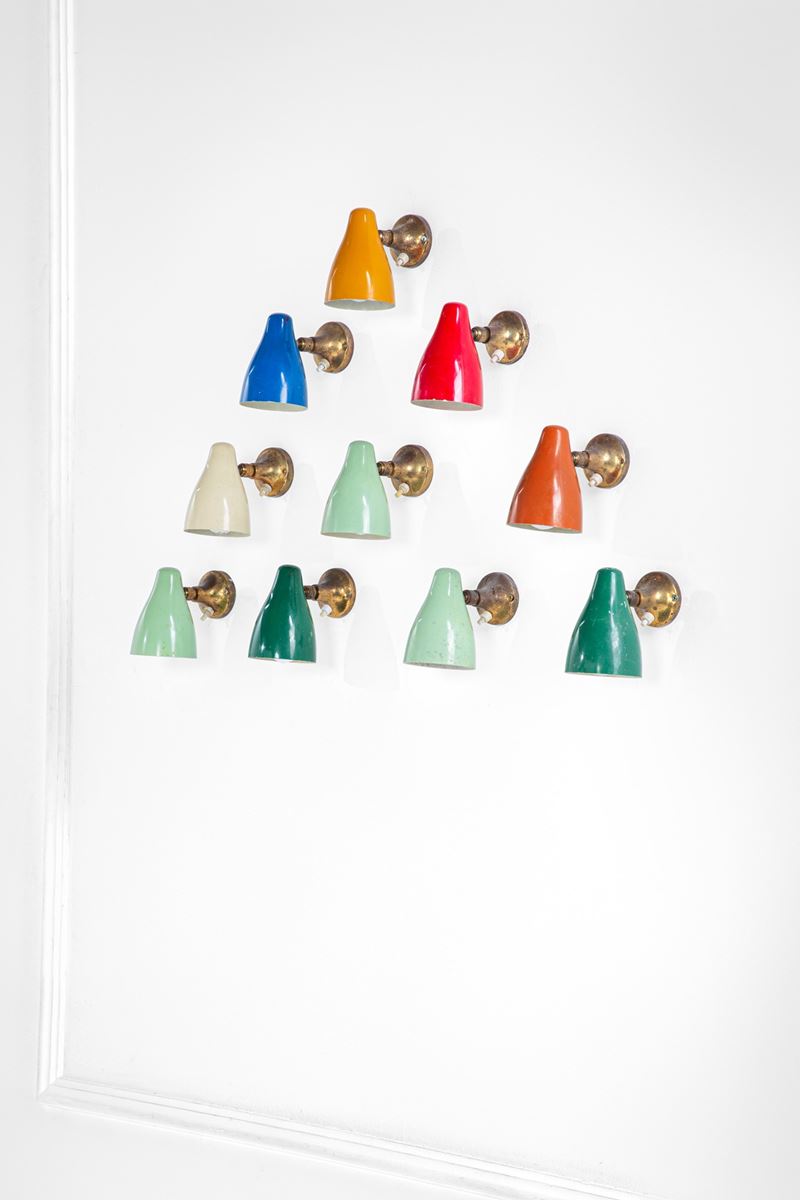 Dieci lampade da parete