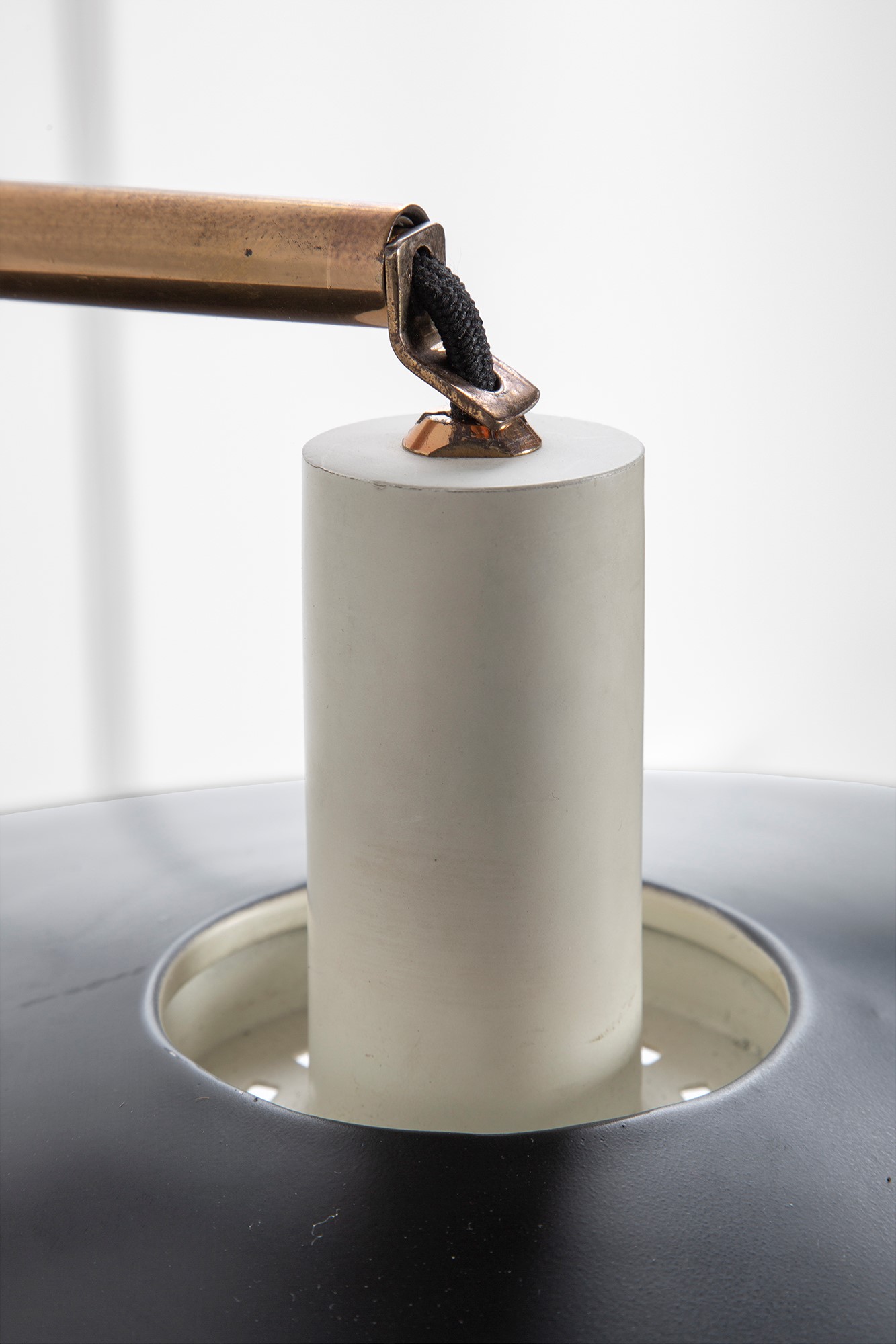 Lampada da parete con saliscendi