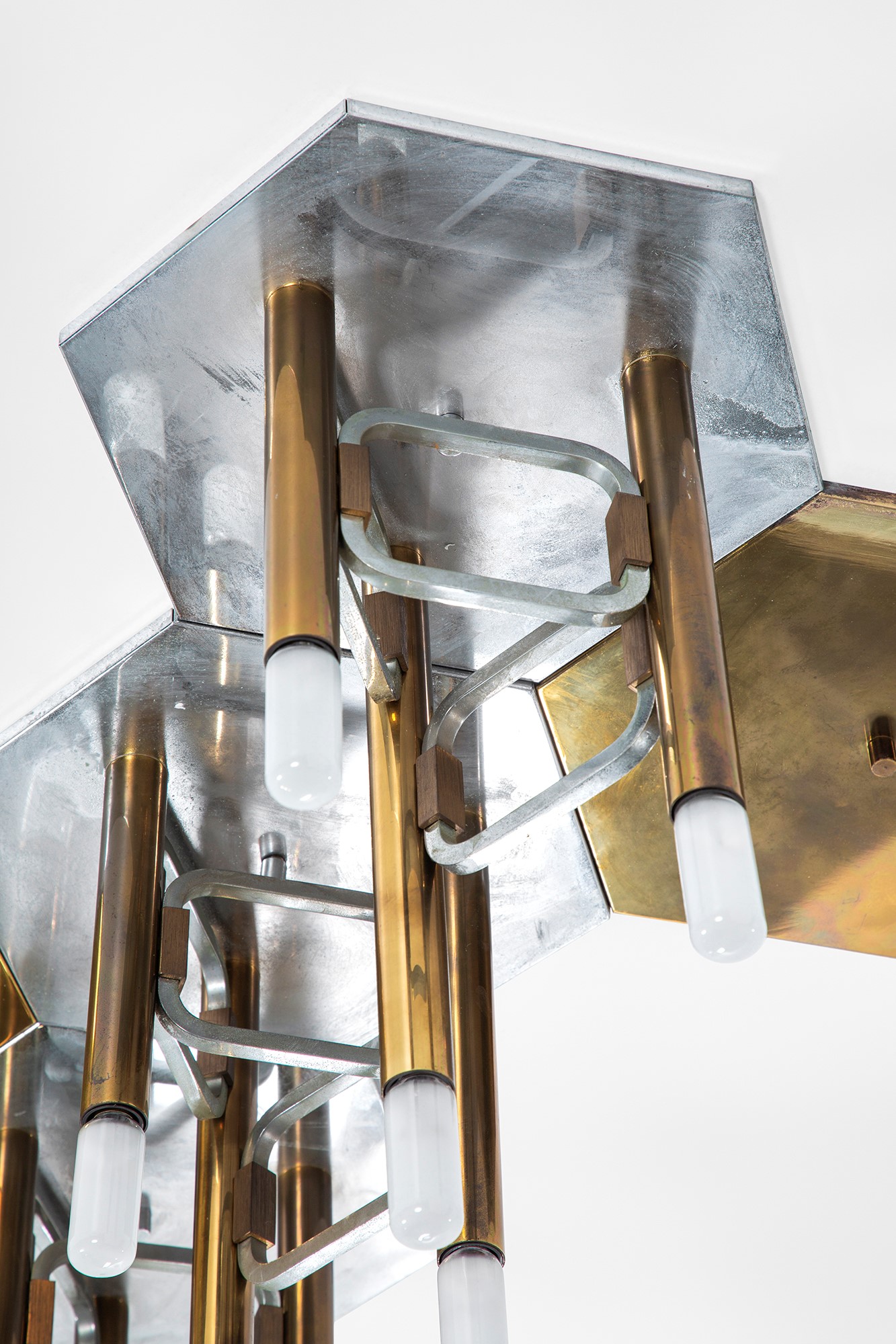 Sciolari - Lampadario modulare a plafone in metallo cromato e ottonato