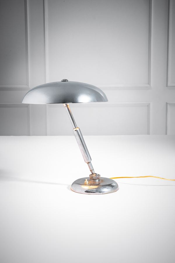 Lampada da tavolo snodabile