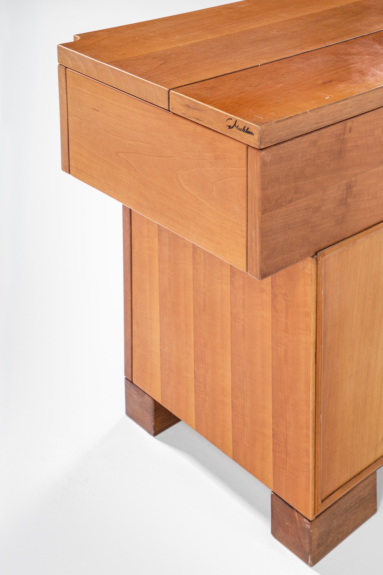 Giovanni Michelucci - Credenza mod. Torbecchia