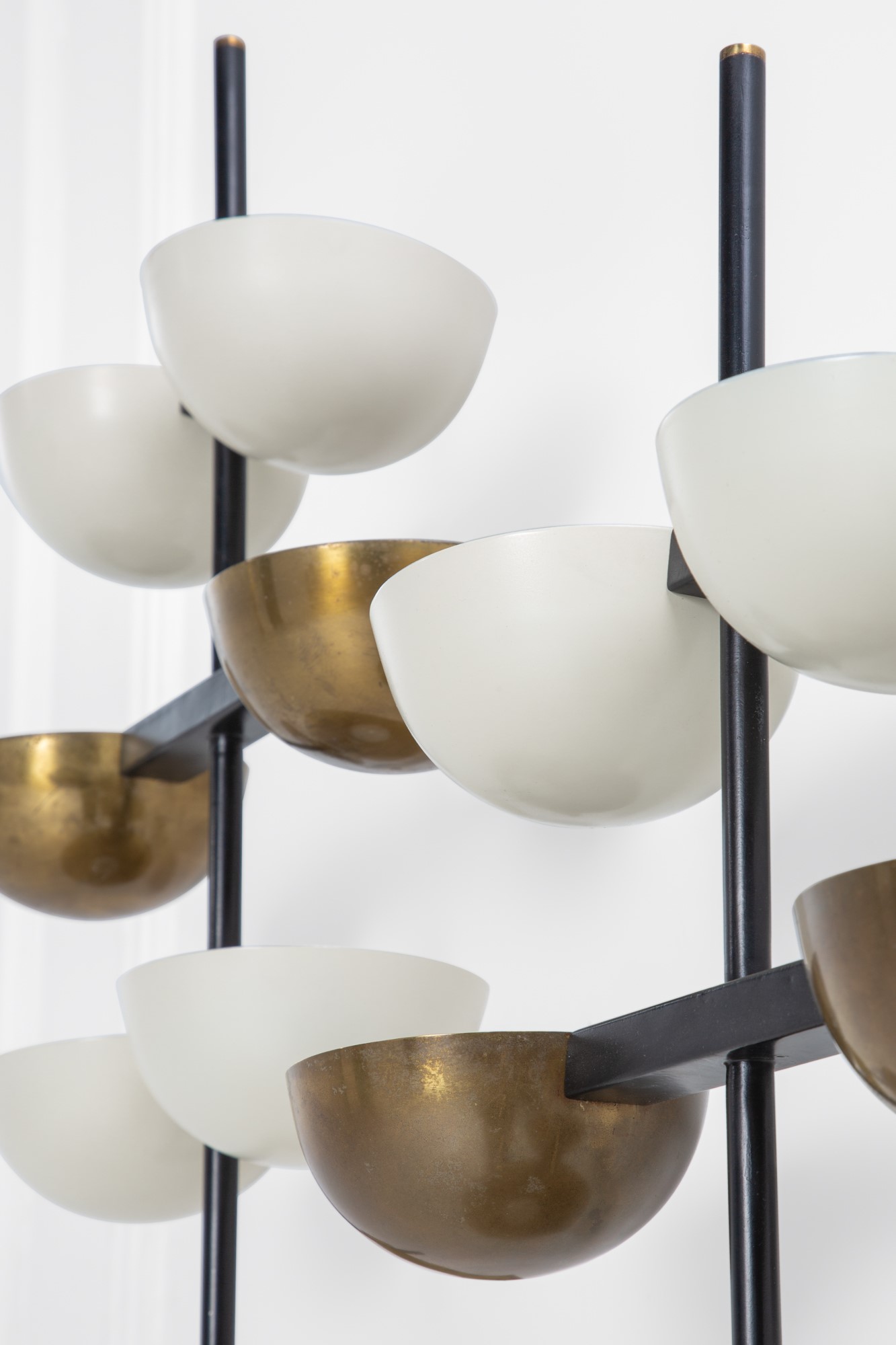 Due lampade da parete a sei luci