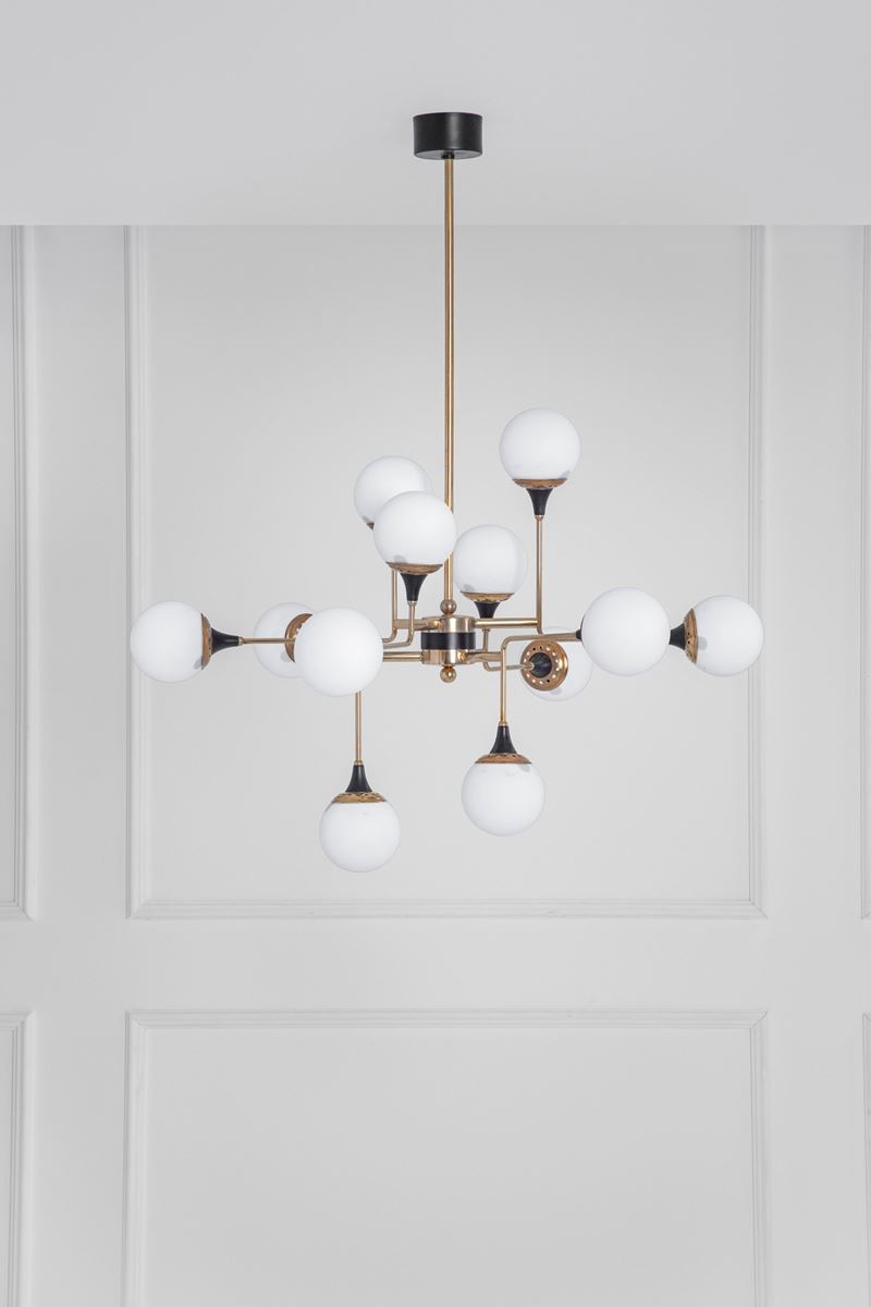 Lampadario a dodici luci