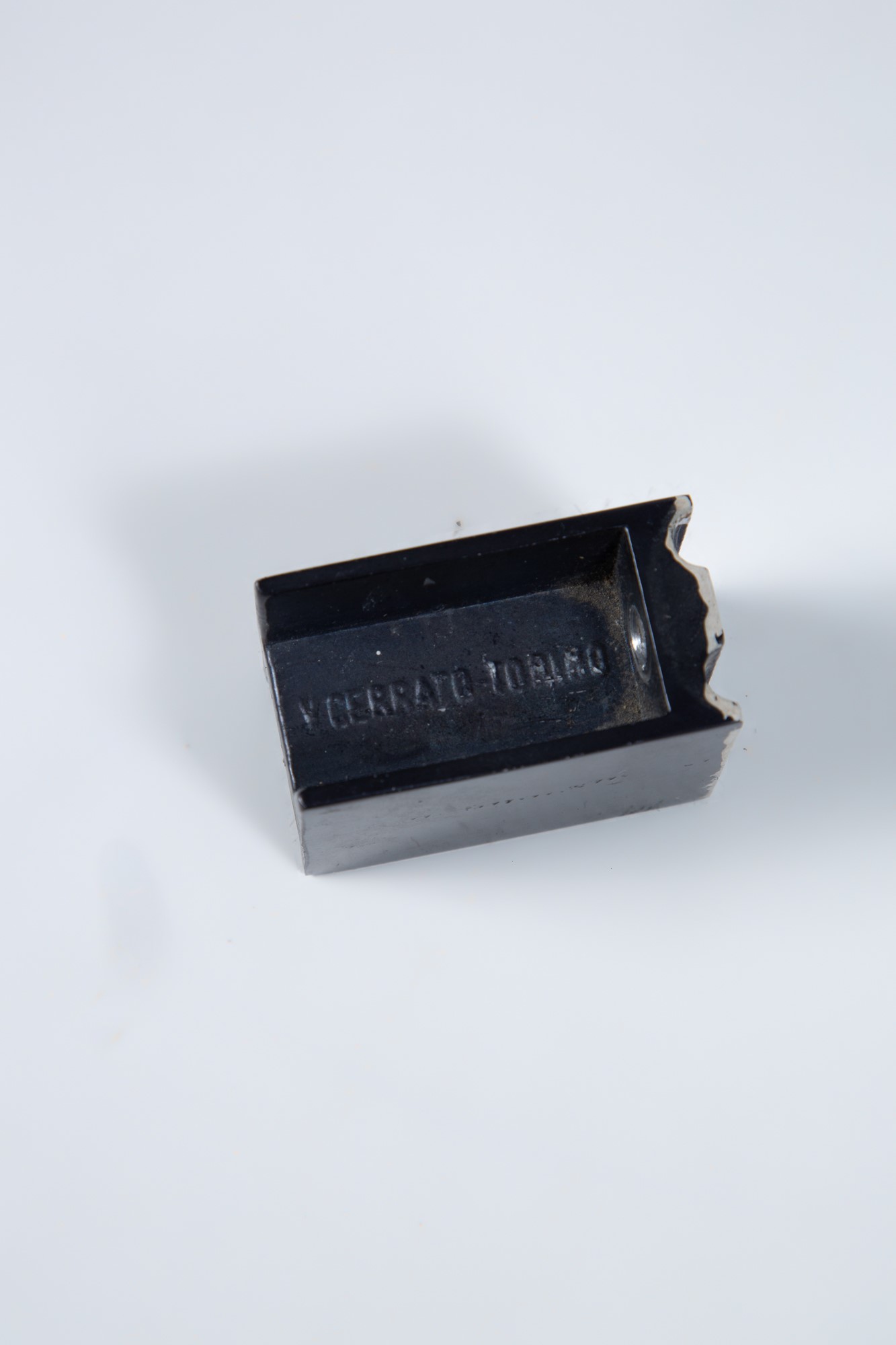 Cinque appendiabiti da parete