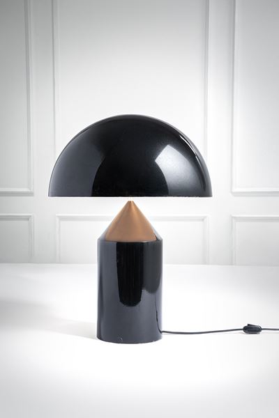 Lampada da tavolo mod. Atollo (Vico Magistretti), metallo verniciato