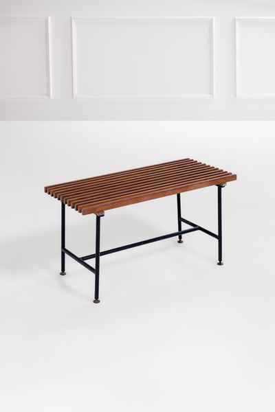 Panca, metallo verniciato e ottone con listelli di legno massello (stile industriale), ca. 1950