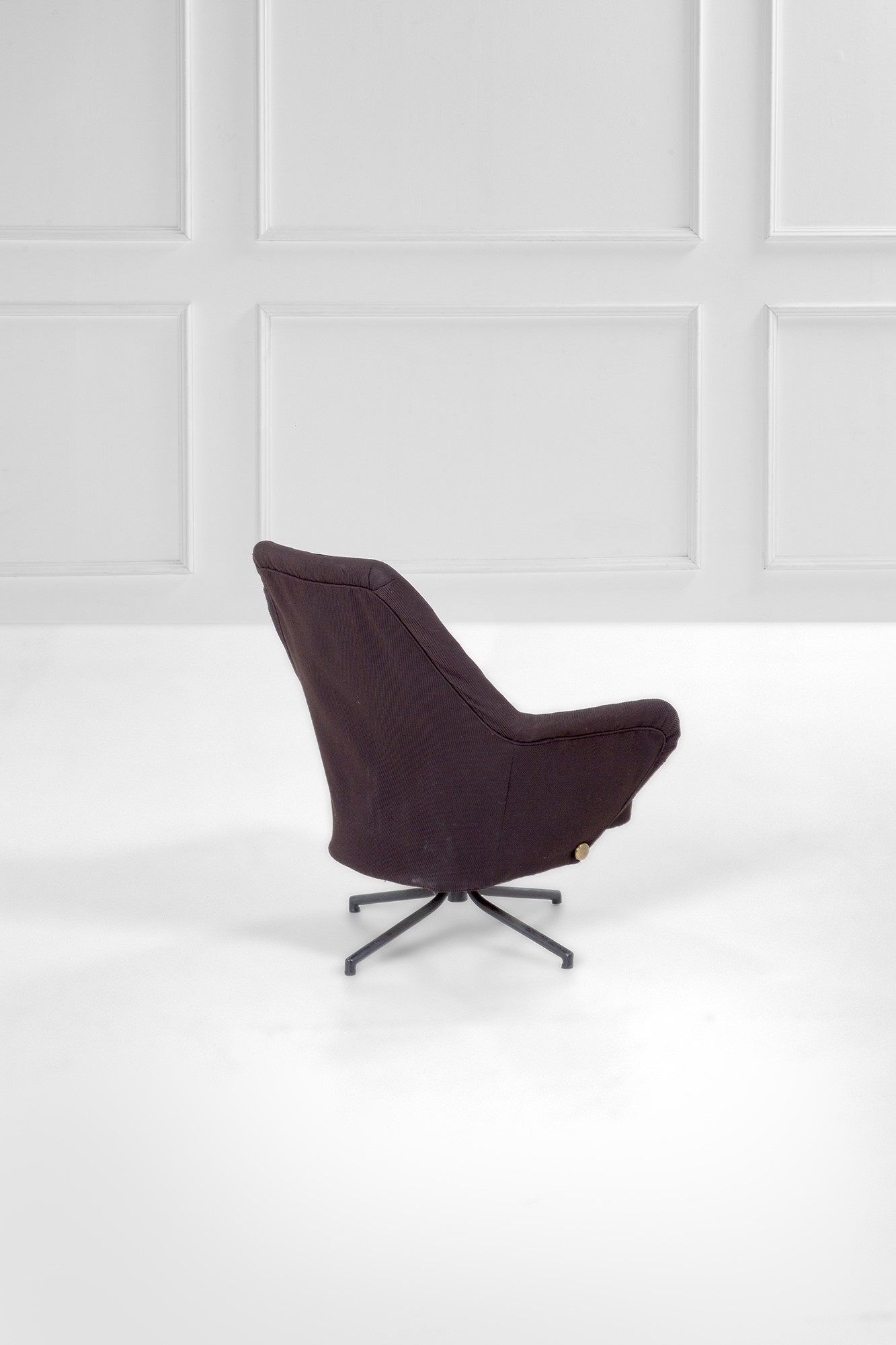 Poltrona girevole mod. P32 prima versione