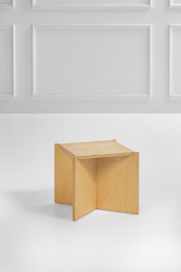 Angelo Mangiarotti - Sgabello della serie Junior