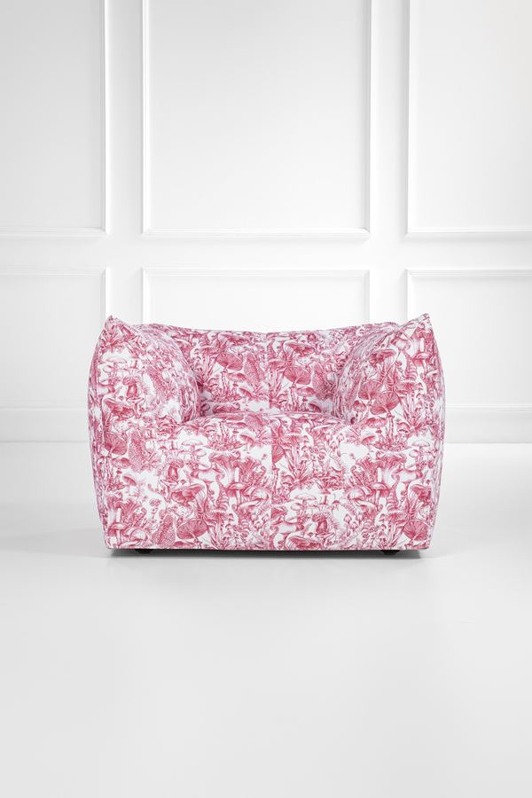 Mario Bellini,Stella McCartney - Poltrona della serie Le Bambole della Collezione La Capsule