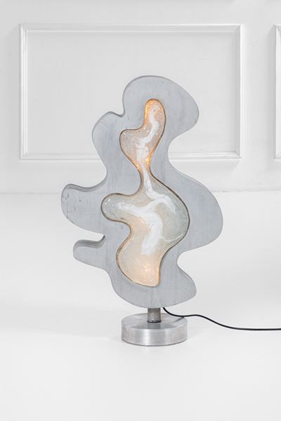 Scultura luminosa mod. Vegnusca, alluminio e cristallo greggio