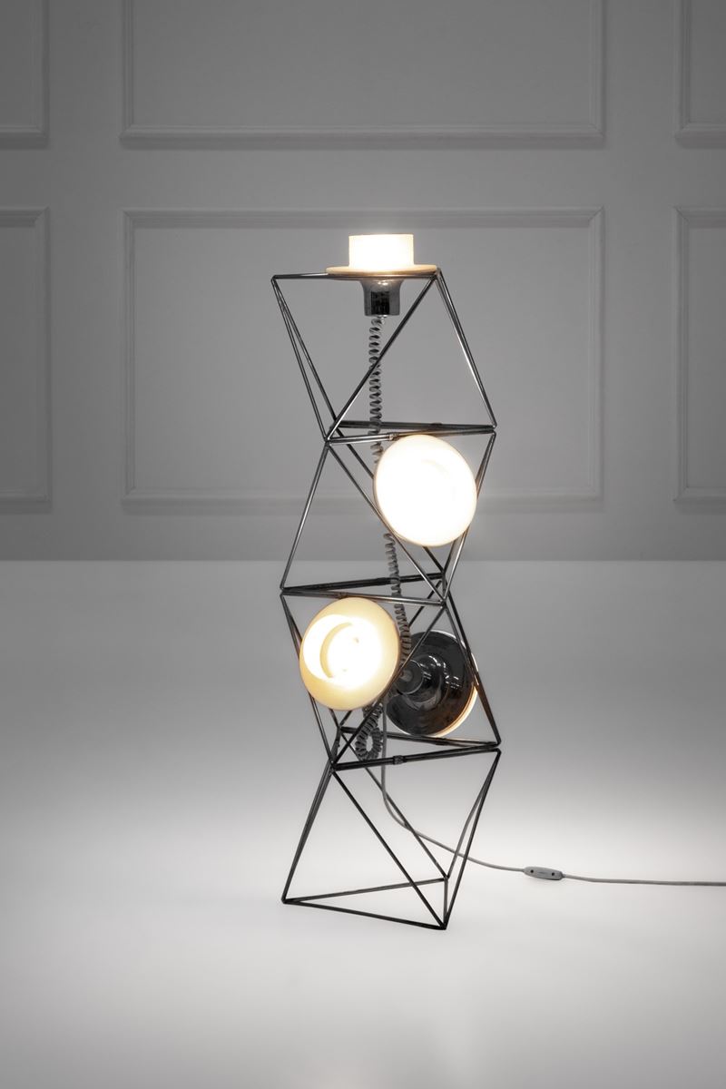 Lampada da terra mod. Poliedra