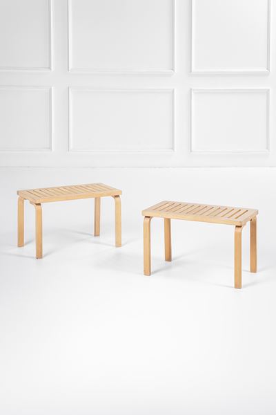 Coppia di panche modello 153 B