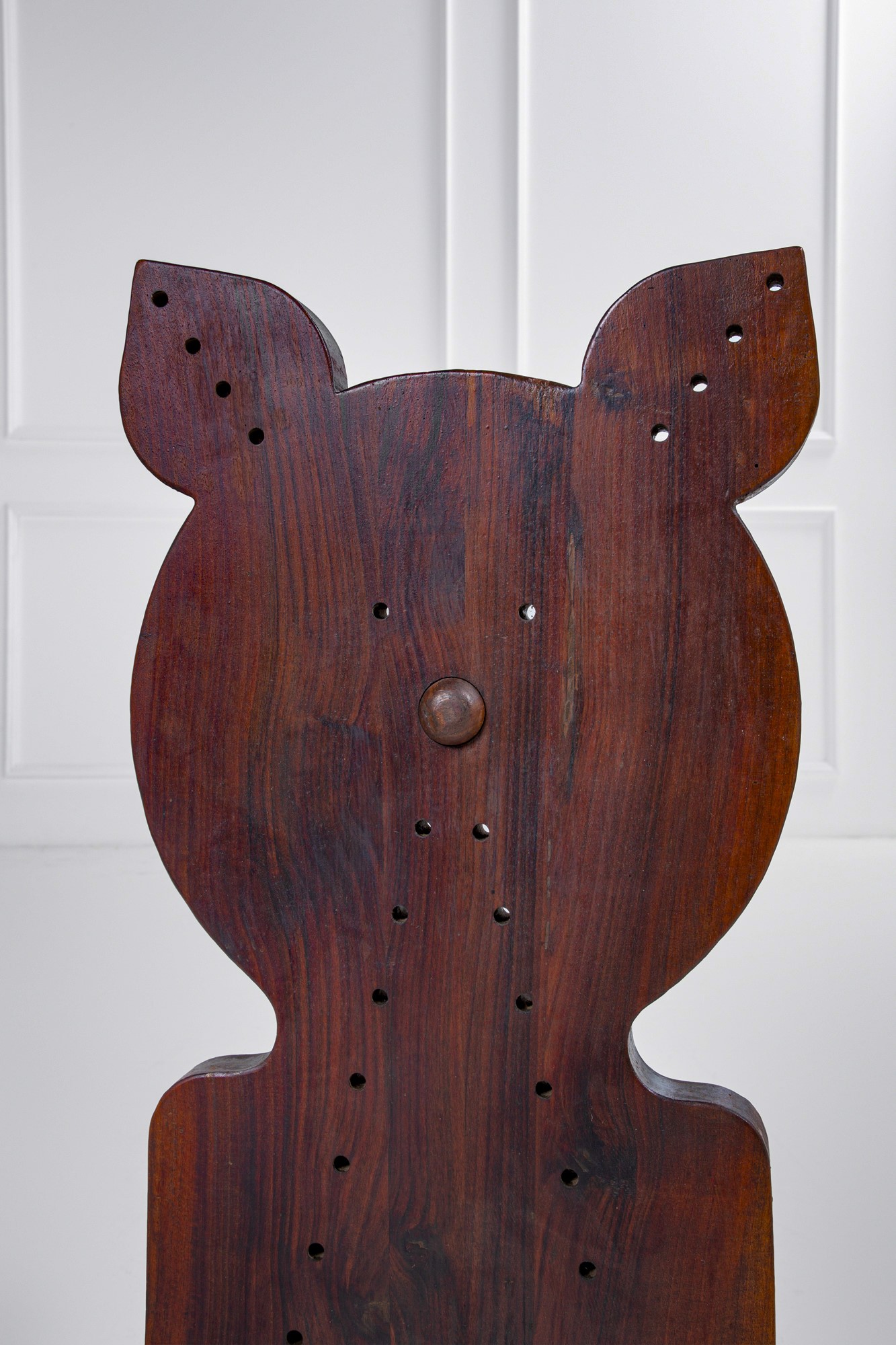 Due tavolini scultorei zoomorfi